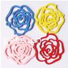 Pendentifs en bois sculpté, fleur, couleurs mélangées Environ 2mm, Environ Vendu par sac