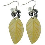 Shell Earring eau douce, laiton, avec Hématite & coquille jaune & cristal, feuille, Placage de couleur platine, facettes 59mm, Vendu par paire