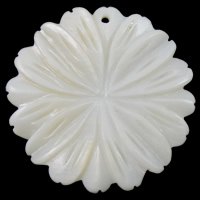 Colgantes de Nácar Natural, Concha de agua dulce, Flor, Blanco, 31x31x4mm, agujero:aproximado 1mm, Vendido por UD