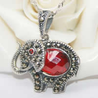 Bali Sterling Silber Anhänger, Thailand, mit Granat, Elephant, Januar Birthstone & facettierte & mit Strass, rot, 19x22mm, Bohrung:ca. 3-6mm, 5PCs/Tasche, verkauft von Tasche