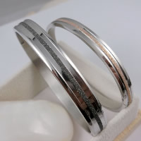 Acier titane Couple Bangle, ovale, Placage, pour le couple & poudre d'étoile, 6mm, 8mm, Diamètre inté Environ  Environ 7 pouce, Environ 8 pouce, Vendu par paire