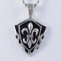 Pendentifs en titane, Acier titane, Bouclier, noircir Environ Vendu par PC