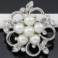 Broche de perla de cristal, aleación de zinc, con Perlas de vidrio, Flor, chapado en color de platina, con diamantes de imitación, Blanco, libre de níquel, plomo & cadmio, 34mm, 10PCs/Bolsa, Vendido por Bolsa