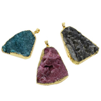 Natürliche Achat Anhänger Druzy, Eisquarz Achat, mit Messing, goldfarben plattiert, druzy Stil & gemischt, 25x40x7mm-38x47x12mm, Bohrung:ca. 5x7mm, 50PCs/Tasche, verkauft von Tasche