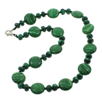 Collier en malachite, Alliage de zinc fermoir homard, Plat rond, synthétique  Environ 17 pouce, Vendu par brin