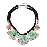 Collier de déclaration de mode, Acrylique, avec corde en nylon & alliage de zinc, avec 5.5cm chaînes de rallonge, fleur, Placage, facettes & avec strass, 60mm Environ 17 pouce, Vendu par brin