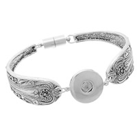 Bracelet bouton snap, alliage de zinc, Plat rond, Plaqué de couleur d'argent, protéger l'environnement, sans nickel, plomb et cadmium, 210mm, Diamètre inté Environ 6mm Environ 8 pouce, Vendu par brin