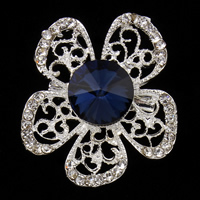 cristal Broche, aleación de zinc, con Cristal, Flor, chapado en color de plata, facetas & con diamantes de imitación, libre de níquel, plomo & cadmio, 29x34x8mm, Vendido por UD