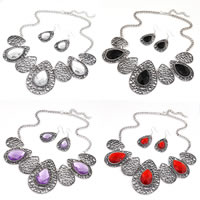 ensembles de bijoux de mode en alliage zinc, alliage de zinc, boucle d'oreille & collier, avec chaîne de fer & verre, avec 5cm chaînes de rallonge, larme, Plaqué de couleur d'argent, facettes, plus de couleurs à choisir, protéger l'environnement, sans nickel, plomb et cadmium  Environ 15.5 pouce, Vendu par fixé