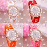 Reloj de Pulsera de mujeres, aleación de zinc, con Vidrio & silicona, movimiento chino, chapado en color rosa dorada, ajustable & con diamantes de imitación & pliegue, más colores para la opción, 40mm, longitud:aproximado 9.5 Inch, Vendido por UD