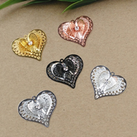 Colgantes de corazón de latón, metal, con diamantes de imitación, chapado, más colores para la opción, libre de níquel, plomo & cadmio, 26x24mm, agujero:aproximado 1.5mm, 10PCs/Bolsa, Vendido por Bolsa