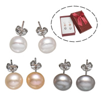 Freshwater Pearl Stud Earring, Brass, with paper box & Freshwater Pearl, platinum color plated, mixed colors, nickel, lead & cadmium free, 8-9mm 