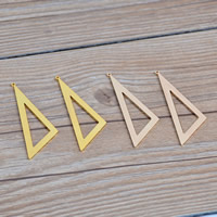 Brass Jewelry Pendants, Triangle nickel, lead & cadmium free Approx 1.3mm 