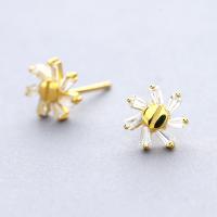 Boucles d'oreilles en laiton zircon cubique, margueritepâquerette, Placage de couleur d'or, pour femme & avec zircone cubique, protéger l'environnement, sans nickel, plomb et cadmium Vendu par paire