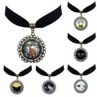 Ожерелье Мода Choker, цинковый сплав, с Бархат & Стеклянный, с 5cm наполнитель цепи, Форма цветка, Покрытие под бронзу старую, ювелирные изделия драгоценный камень раз & различные модели для выбора & Женский & Термоаппликации, не содержит свинец и кадмий, 40mm, длина:Приблизительно 12 дюймовый, продается Strand