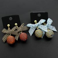 Pom Pom Pendientes mullido, cuproníquel, con Caddice & paño, plata esterlina aguja de pendiente, chapado en color dorado, para mujer, más colores para la opción, 30x42x15mm, Vendido por Par