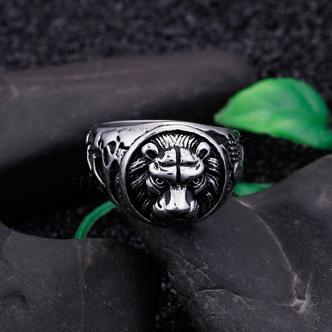 Mens Titanium Wedding Bands and Engagement Rings , Titanium Steel, Lion, different size for choice & for man & blacken, 5mm, Sold By PC