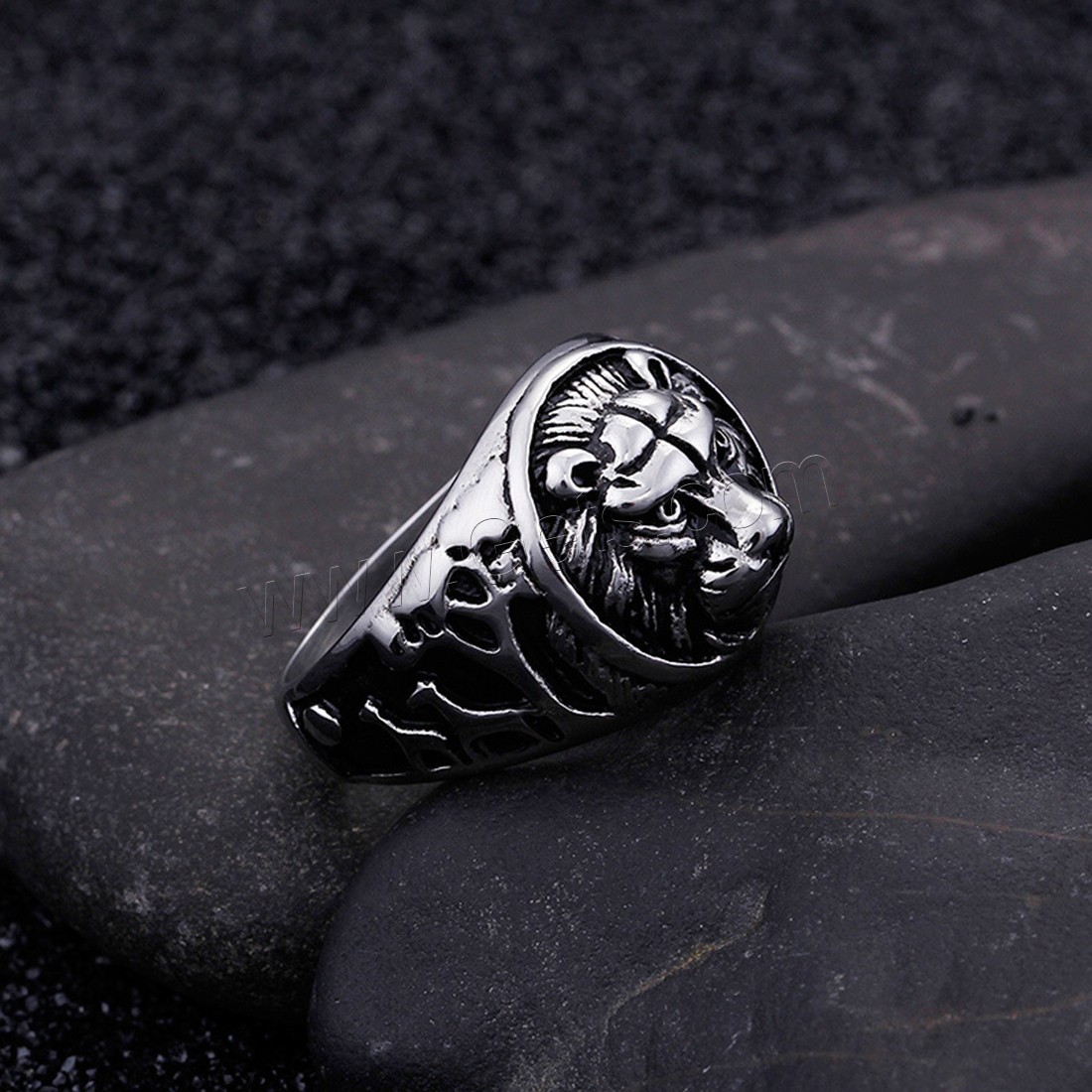 Mens Titanium Wedding Bands and Engagement Rings , Titanium Steel, Lion, different size for choice & for man & blacken, 5mm, Sold By PC