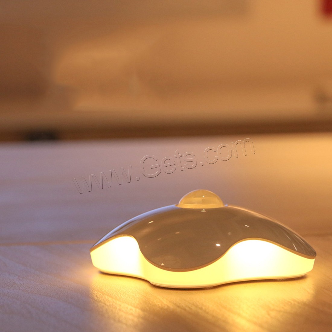 ABS Plastic Night Light, Four Leaf Clover, with body sensor & with USB interface & with LED light & different styles for choice, more colors for choice, 105x91x40.5mm, Sold By PC