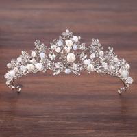 Tiaras nupciales, aleación de zinc, con Perlas de plástico ABS & Cristal, Corona, chapado en color de plata, para novia & facetas & con diamantes de imitación, libre de plomo & cadmio, 55mm, Vendido por UD