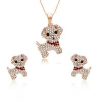 Rhinestone en alliage de zinc bijoux , Boucle d’oreille stud & collier, chien, Plaqué de couleur d'or rose, chaîne de bar & émail & avec strass  Environ 17.5 pouce, Vendu par fixé