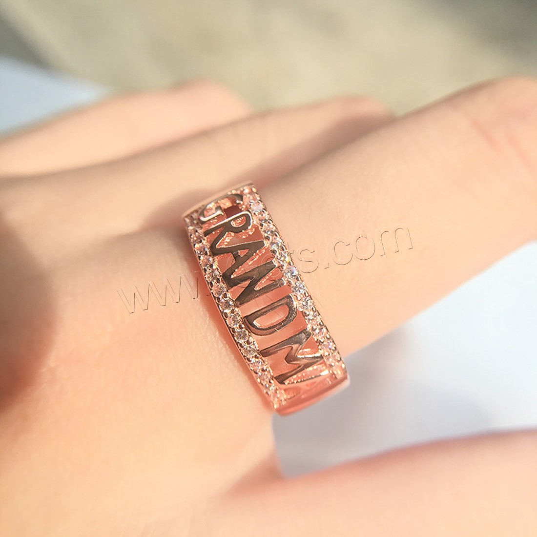 Befestigter Zirkonia Messingring Fingerring, Messing, plattiert, verschiedene Größen vorhanden & mit Brief Muster & Micro pave Zirkonia & für Frau & hohl, keine, verkauft von PC