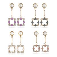 Plastic Pearl Zinc Alloy Earring, with Resin & Plastic Pearl, gold color plated, for woman 