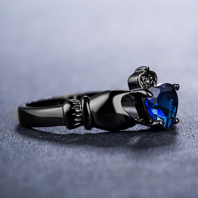 Anneau de cuivre de Zircon, laiton, pistolet noir plaqué, pour femme & avec zircone cubique, plus de couleurs à choisir, Vendu par PC