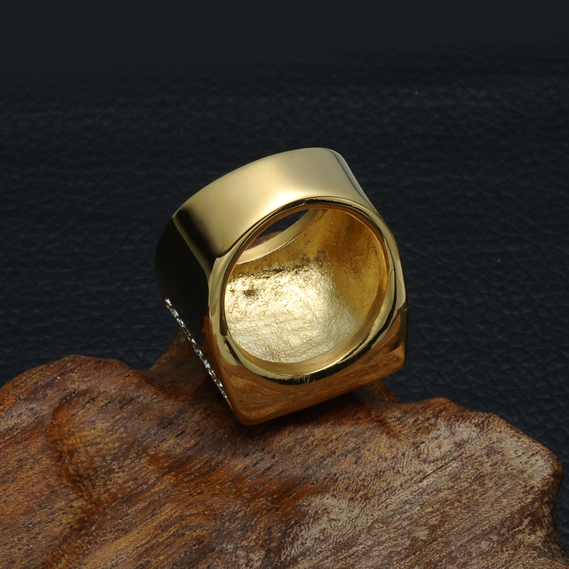 Acier titane bague, Placage de couleur d'or, normes différentes pour le choix & pour homme & avec strass, 22mm, Vendu par PC