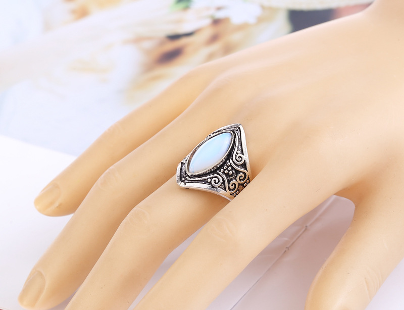 alliage de zinc bague, avec Opaline, Plaqué de couleur d'argent, normes différentes pour le choix & pour femme, Vendu par PC