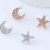 laiton Boucles d’oreilles asymétriques stud, Lune et Etoile, Placage, pavé de micro zircon & pour femme, plus de couleurs à choisir, protéger l'environnement, sans nickel, plomb et cadmium, 12mm, Vendu par paire