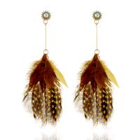 pluma Pendientes con Colgantes, con aleación de zinc, chapado en color dorado, para mujer & con diamantes de imitación, más colores para la opción, 40x130mm, Vendido por Par