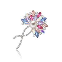 alliage de zinc broche, avec perle d'eau douce cultivée, fleur, Plaqué de couleur d'argent, pavé de micro zircon Vendu par PC