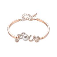 alliage de zinc bracelet, avec Plastique ABS perle, avec 55mm chaînes de rallonge, Placage de couleur d'or, chaîne ovale & pour femme & avec strass, 40mm, Diamètre inté Environ 55mm Environ 5.1 pouce, Vendu par brin