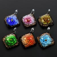 Pendentifs Murano fleur intérieur, chalumeau, Squaredelle, sable d'or & fleur intérieure, couleurs mélangées Environ 7mm îte, Vendu par boîte