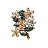 Broche de diamantes de imitación de la aleación de Zinc, con Piedras preciosas, Flor, chapado en color dorado, para mujer & con diamantes de imitación, libre de plomo & cadmio, 65mm, Vendido por UD