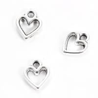 Colgantes de Aleación de Zinc en Forma de Corazón, chapado en color de platina, 11x8mm, agujero:aproximado 2mm, 10PCs/Grupo, Vendido por Grupo