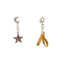 Zinc Alloy Asymmetric Earrings, with Polyester & Rhinestone & Plastic Pearl, zinc alloy post pin, plated, for woman, gold, 60mm 