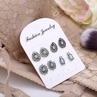 aleación de zinc Stud aretes, con Cristal, chapado, 4 piezas & Estilo bohemio & para mujer & hueco, plateado, 6mm,10mm,11mm, 4Strandsfilamento/Set, Vendido por Set