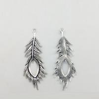 Pendentifs feuilles en alliage de zinc , Plaqué de couleur d'argent Environ 1mm Vendu par sac