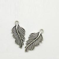 Pendentifs feuilles en alliage de zinc , Plaqué de couleur d'argent Environ 2mm Vendu par sac