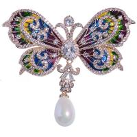 Broche de perlas plástica, metal, con cúbica circonia & Perlas plásticas, Mariposa, chapado en color dorado, micro arcilla de zirconia cúbica & para mujer, más colores para la opción, 54*58.7mm, Vendido por UD