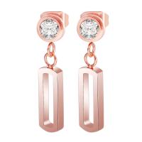 Boucles d'oreilles en acier titane, Motif géométrique, Plaqué d'or rose, pavé de micro zircon & pour femme & creux Vendu par paire