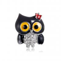 Rhinestone Zinc Alloy Brooch, with enamel, Owl, for woman & with rhinestone 