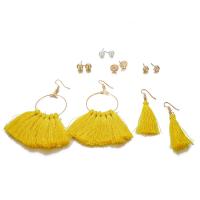 aleación de zinc Aretes, Pendiente de stud & pendiente, con Hilo de algodón & Perlas plásticas, chapado en color dorado, 6 piezas & para mujer, 6parespareja/Set, Vendido por Set