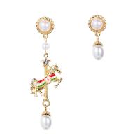 Zinc Alloy Asymmetric Earrings, with Plastic Pearl, fashion jewelry & for woman, golden, 7.6cm,2.5cm 