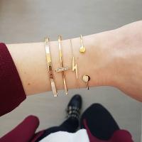 Zinklegierung Armband-Set, Stulpearmband & Armband, goldfarben plattiert, 4 Stück & für Frau & mit Strass, verkauft von setzen