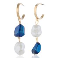 alliage de zinc Boucles d'oreilles asymétriques, avec Plastique ABS perle, Placage de couleur d'or, bijoux de mode & pour femme, plus de couleurs à choisir Vendu par paire