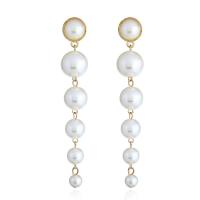 Boucle d'oreille en alliage de zinc en plastique perle, avec perle de plastique, Placage de couleur d'or, bijoux de mode & pour femme, blanc, Vendu par paire