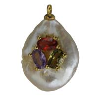 pendentif en laiton de perle d'eau douce cultivée, avec perle d'eau douce cultivée, Placage de couleur d'or, avec zircone cubique Environ 1.5mm, Vendu par PC